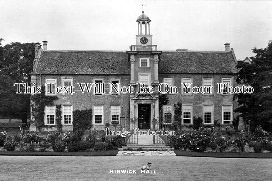 BF 225 - Hinwick Hall, Near Harrold, Bedfordshire