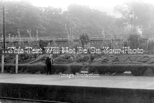 BF 293 - Sandy Railway Station Platford, Bedfordshire c1912