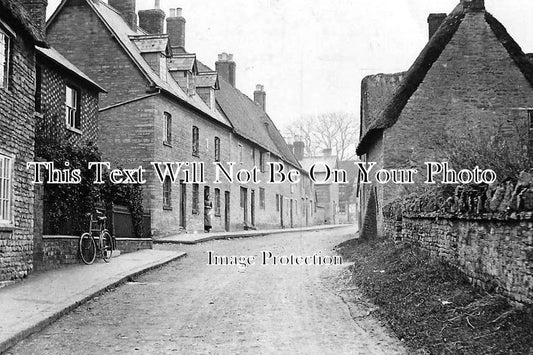 BF 405 - Gold Street, Podington, Bedfordshire