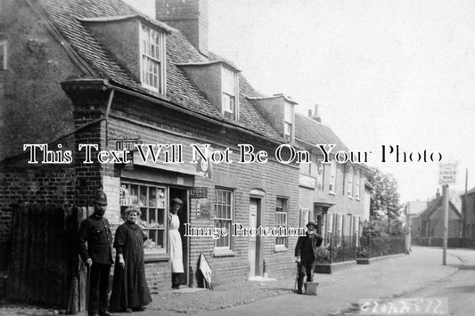 BF 480 - Shop Front & Green Man Pub, Clophill, Bedfordshire c1911