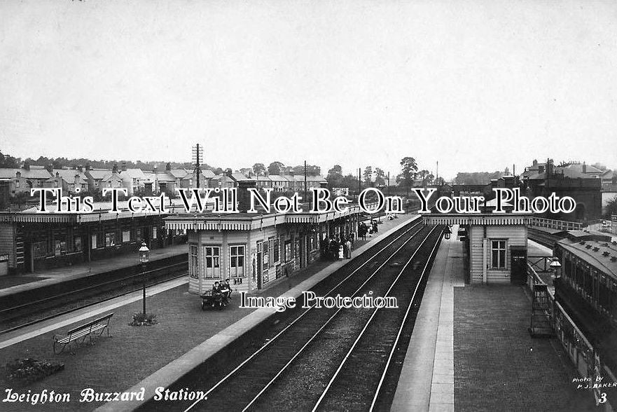 BF 555 - Leighton Buzzard Railway Station, Bedfordshire c1915