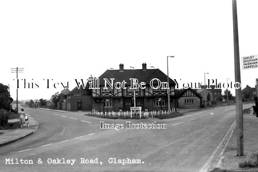 BF 661 - Milton & Oakley Road, Clapham, Bedfordshire