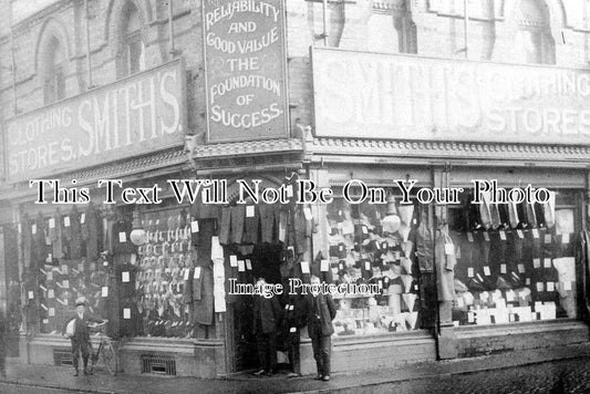 BF 705 - Smiths Clothing Stores Shop, Luton, Bedfordshire