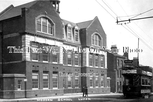 BF 712 - Modern School, Luton, Bedfordshire