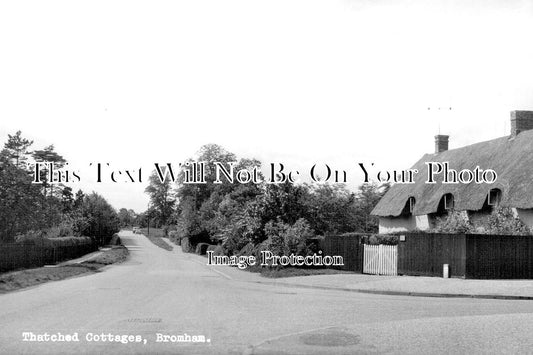 BF 804 - Thatched Cottages, Bromham, Bedfordshire
