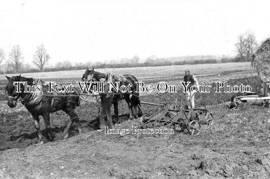 BF 820 - Plowing At Turvey, Bedfordshire