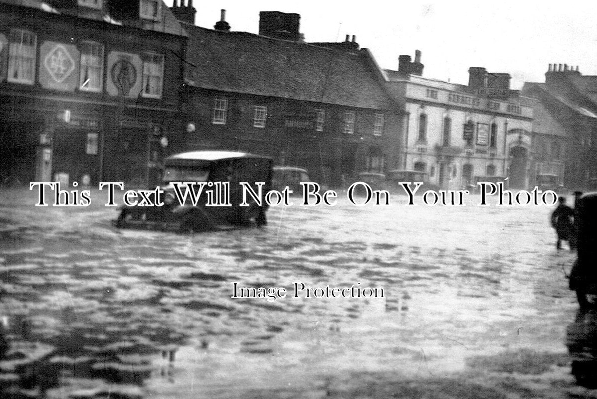 BF 841 - Dunstable Flooding Saracens Head Hotel, Bedfordshire