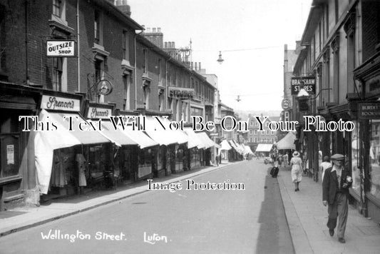 BF 883 - Wellington Street, Luton, Bedfordshire c1941