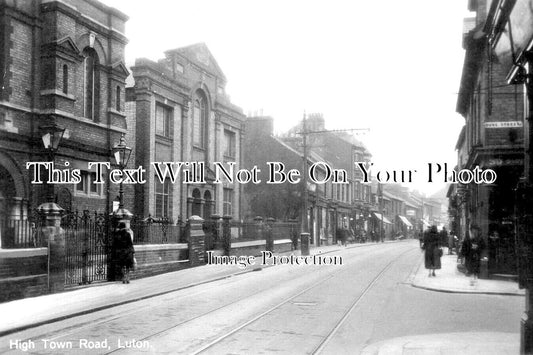 BF 927 - High Town Road, Luton, Bedfordshire