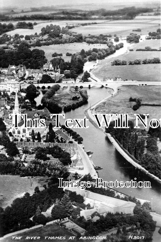BK 1011 - Thames At Abingdon, Aerial View, Berkshire c1940