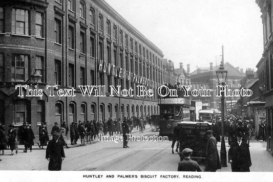 BK 1042 - Huntley & Palmers Biscuit Factory, Reading, Berkshire
