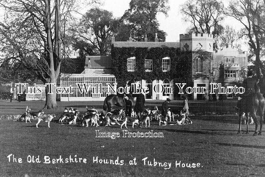 BK 1058 - Hunt Meet, Tubney House, Berkshire c1915