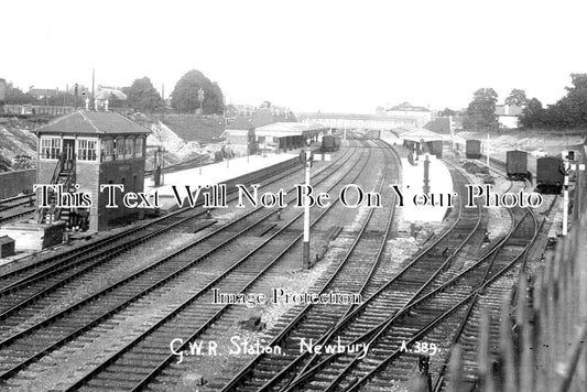 BK 1116 - Newbury Railway Station, Berkshire