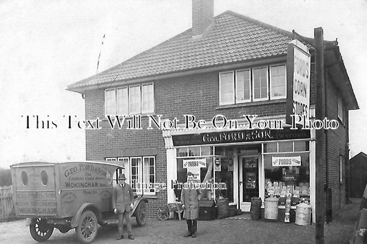 BK 12 - Shopfront, Hurst, Berkshire