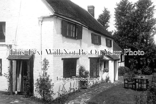BK 1318 - Hurst, Berkshire