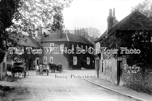 BK 1321 - Streatley, Berkshire