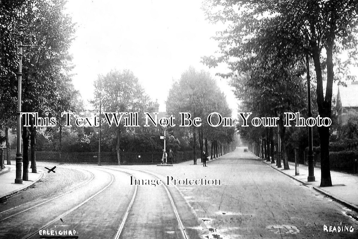 BK 1323 - Erleigh Road, Reading Berkshire c1907