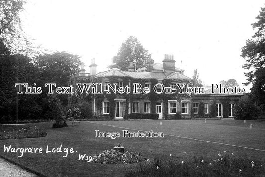 BK 1327 - The Lodge, Wargrave, Berkshire