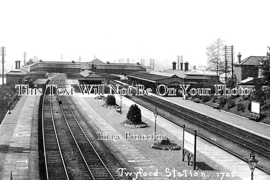 BK 1359 - Twyford Railway Station, Berkshire