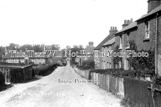 BK 1375 - Berkshire Rose Hill, Binfield, Berkshire
