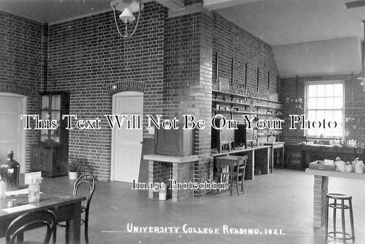 BK 1413 - University College, Reading, Berkshire