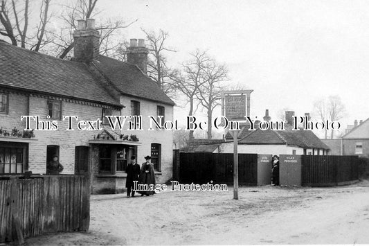 BK 146 - The Boot Pub Inn, Clay Lane, Bracknell, Berkshire  c1909