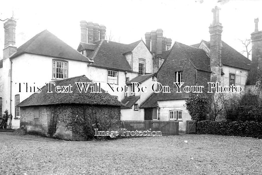 BK 1511 - Three Mile Cross, Hartley Court, Berkshire c1905