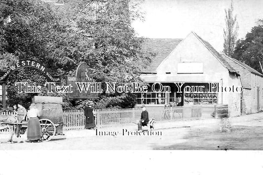 BK 1621 - Bracknell Shop, Berkshire c1903