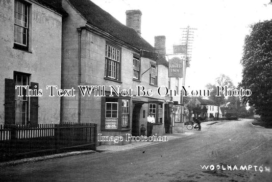 BK 1659 - The Angel Inn, Woolhampton, Berkshire