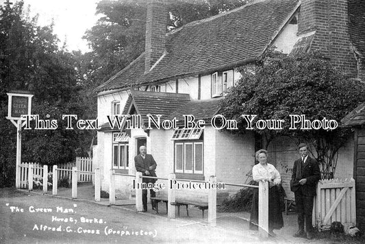 BK 1660 - The Green Man, Hurst, Berkshire