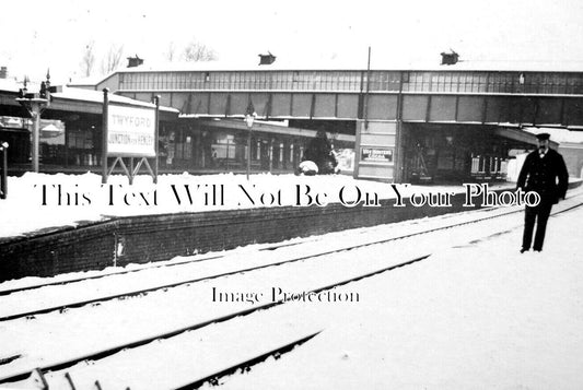 BK 1811 - Twyford Junction Railway Station For Henley, Berkshire