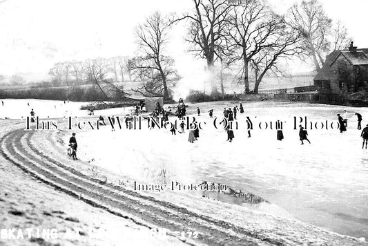 BK 1826 - Ice Skating, Cock Marsh, Cookham, Berkshire