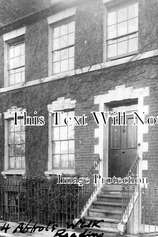 BK 1831 - 4 Abbots Walk, Reading, Berkshire