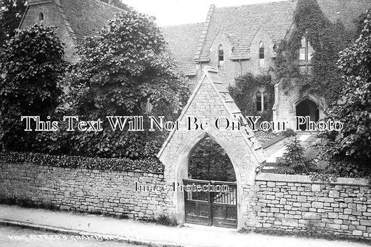 BK 1841 - King Alfreds Grammar School Entrance, Berkshire
