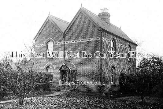 BK 1900 - Baskerville Road, Sonning Common, Reading, Berkshire