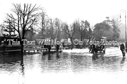 BK 1901 - The Flood, Maidenhead, Berkshire