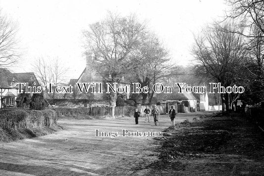 BK 1916 - West Ilsley, Berkshire
