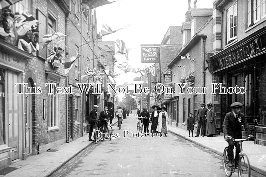 BK 2082 - Wallingford Decorations, George Hotel, Berkshire