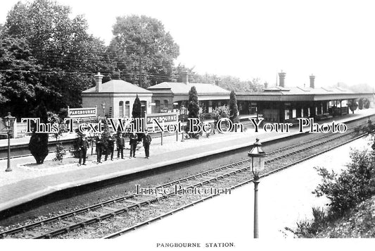 BK 2147 - Pangbourne Railway Station, Berkshire