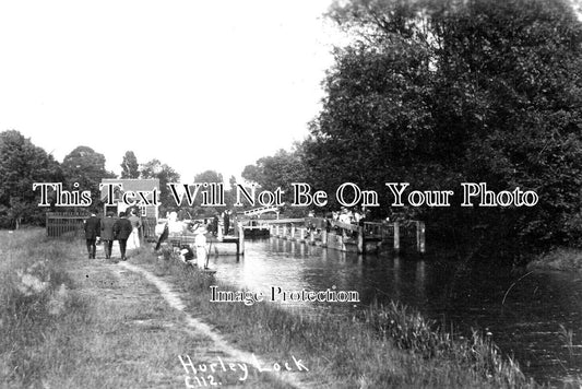 BK 2174 - Hurley Lock, Hurley, Berkshire c1908
