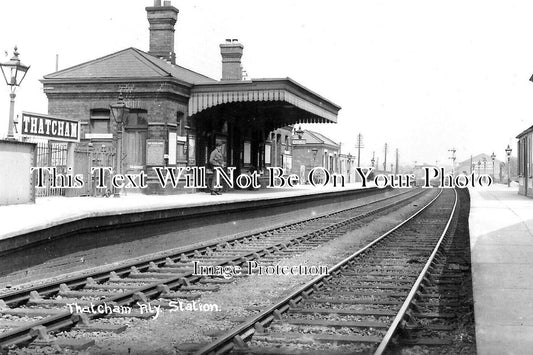 BK 2175 - Thatcham Railway Station, Berkshire