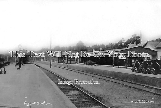 BK 2231 - Ascot Railway Station, Berkshire