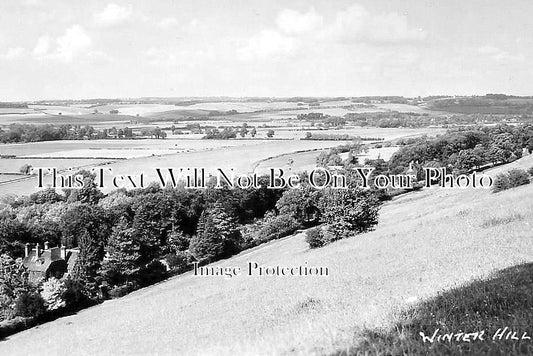 BK 2241 - Winter Hill, Thames, Cookham Dean, Berkshire