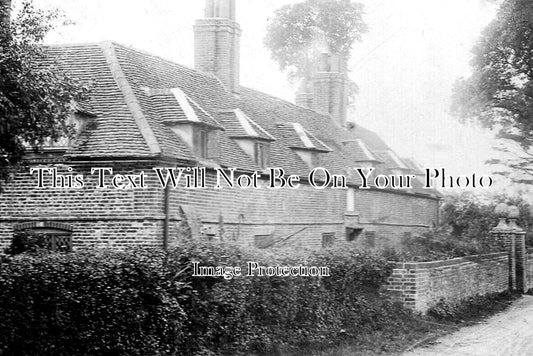 BK 2358 - Hurst Almshouses, Berkshire c1920