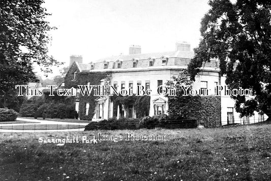 BK 2405 - Sunninghill Park, Cheapside, Berkshire