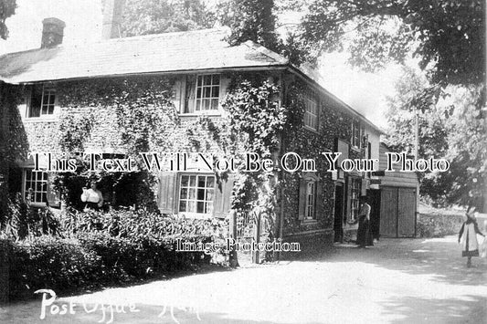 BK 2407 - Ham Post Office, Berkshire c1900