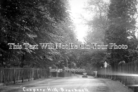 BK 2439 - Coopers Hill, Bracknell, Berkshire