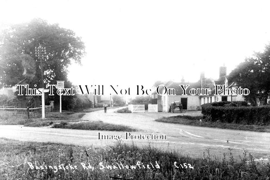 BK 2445 - Basingstoke Road, Swallowfield, Reading, Berkshire c1924