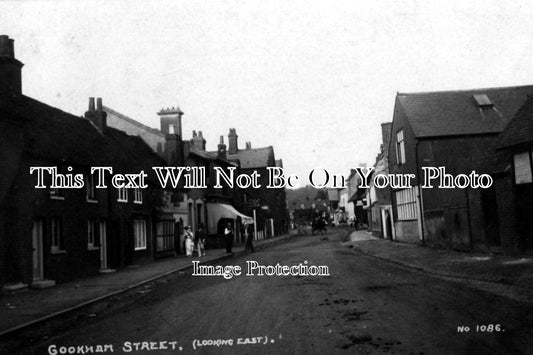 BK 246 - Cookham Street, Looking East, Berkshire c1915