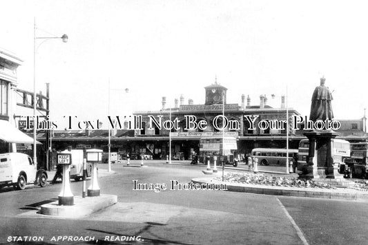 BK 2488 - Station Approach, Reading, Berkshire